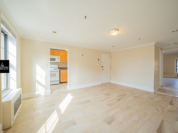 4th image of 600 Franklin Ave #4A