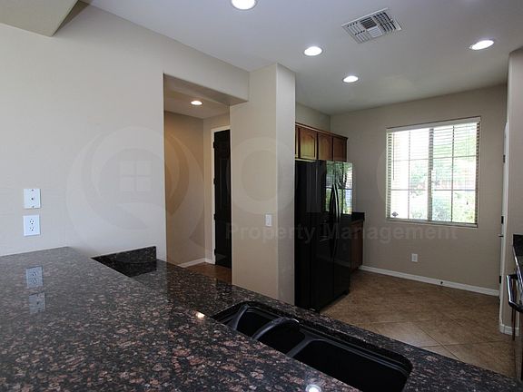 5th image of 29302 N 67th Dr