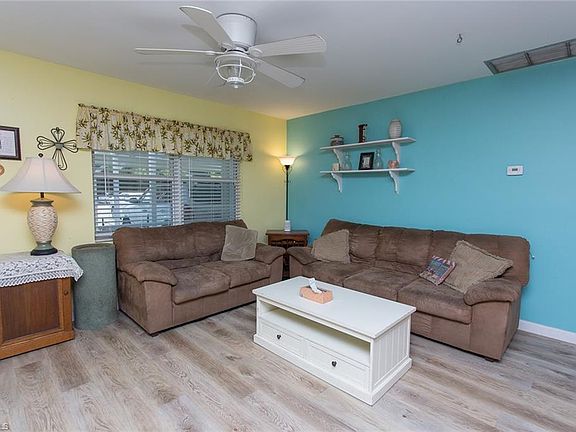 5th image of 663 Canal Dr