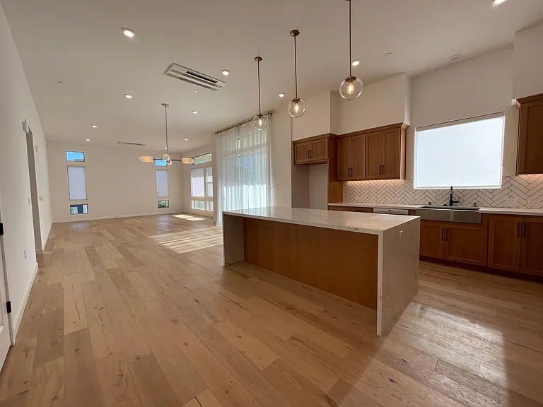 Open floor plan for kitchen, dining and great room