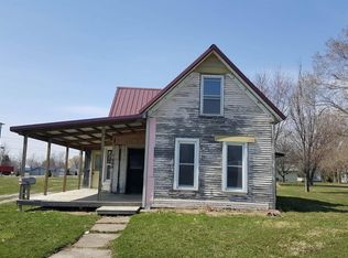 604 6th Ave, Belle Plaine, IA 52208