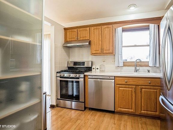 5th image of 1808 Sequoia Dr