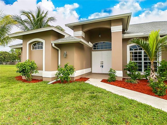 4th image of 2137 Coral Point Dr