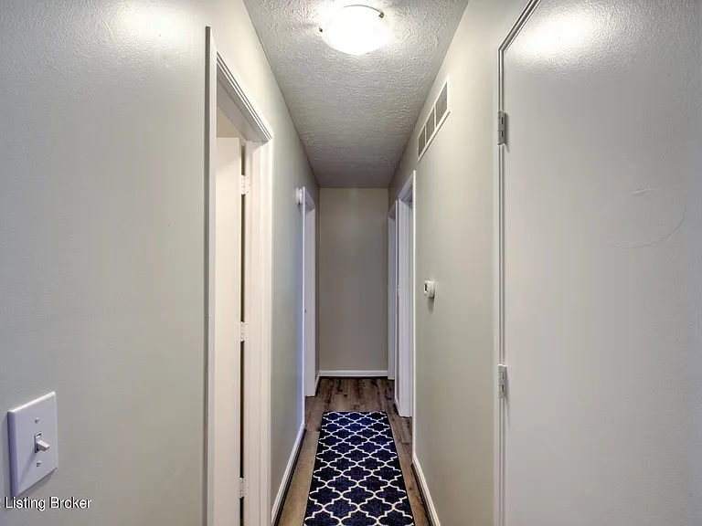 341 S Birchwood Ave #2 — Photo 11