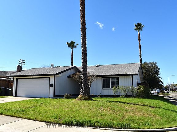 2nd image of 7572 El Terraza Dr