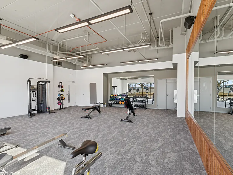 Waverly Creek Townhomes — Photo 10