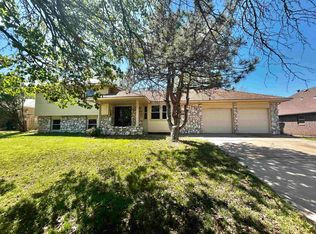 7801 E Pagent Ln, Wichita, KS 67206