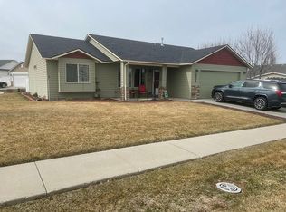 2237 Applewood Ave, Fruitland, ID 83619