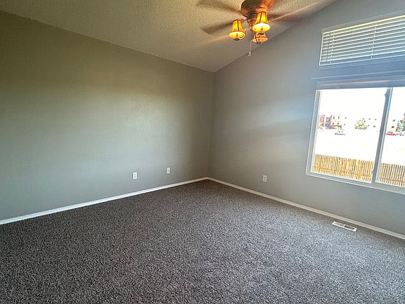 3rd image of 3595 Heather Glen Dr
