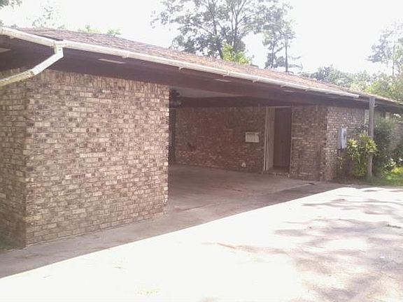3rd image of 3119 Dogwood Ave
