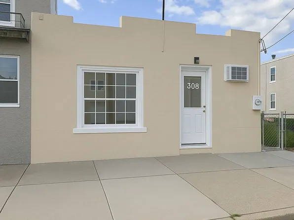 308 Market St, Marcus Hook, PA 19061