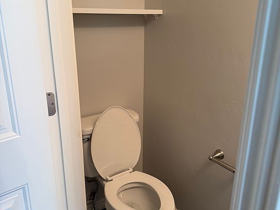 1/2 bath