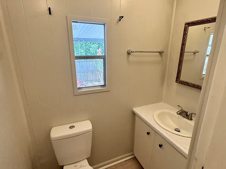4152 Richmond Ave — Photo 25