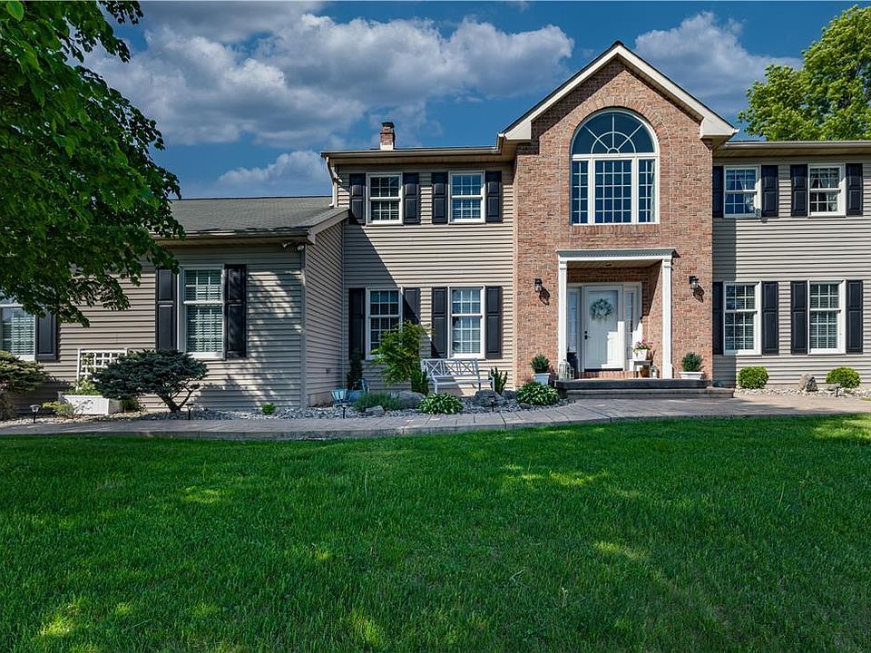 1st image of 2853 Buena Vista Dr