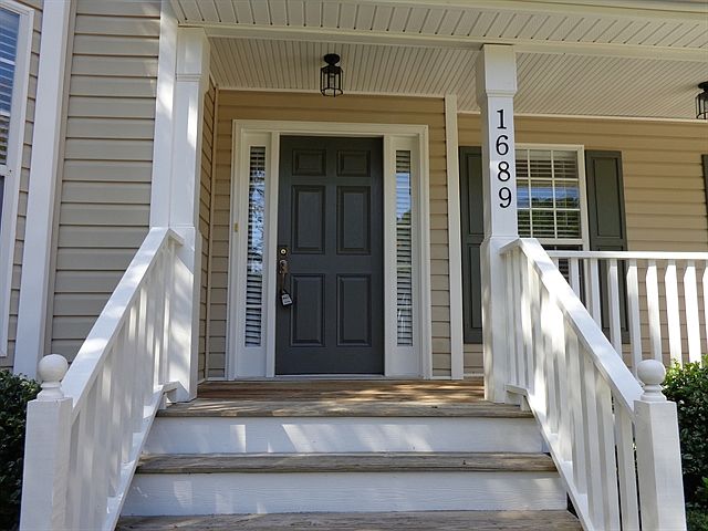 2nd image of 1463 Kalanikai Pl #44