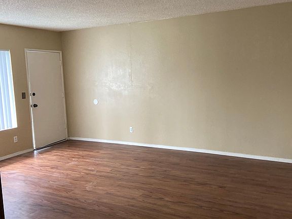 5th image of 4139 33rd St #9
