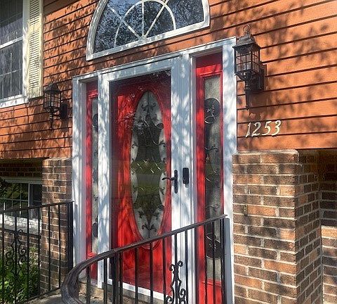 2nd image of 1253 Fay St