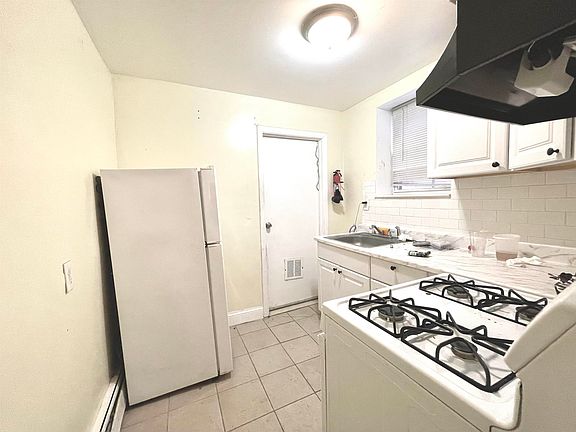 2nd image of 72 Storms Ave #1