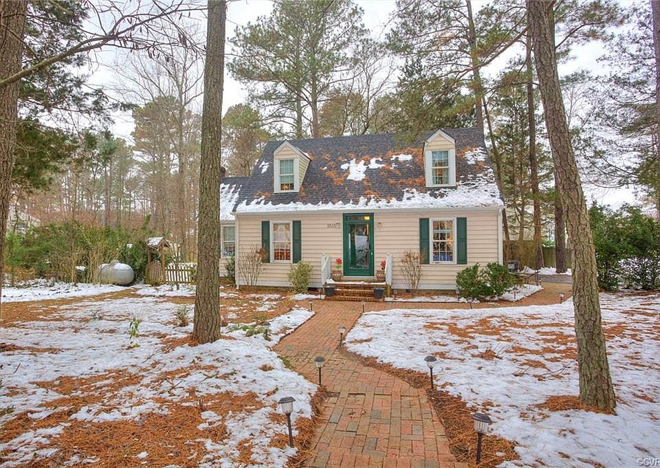 1st image of 2511 Pleasant Run Dr