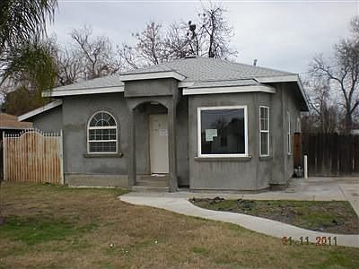 2nd image of 4667 E White Ave