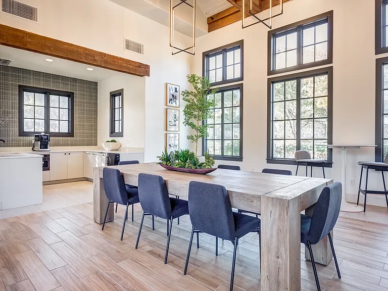 Barton Creek Villas — Photo 17