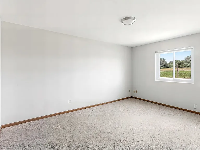 16 W Klubertanz Dr — Photo 24