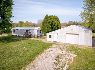 10240 S Becks Mill Rd, Fredericksburg, IN 47120