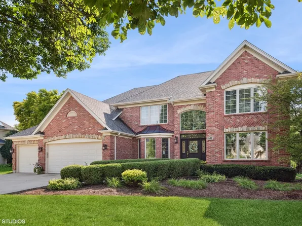 437 Trout Rd, Batavia, IL 60510