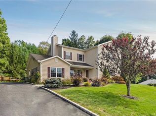 3 Decker Rd, Ossining, NY 10562