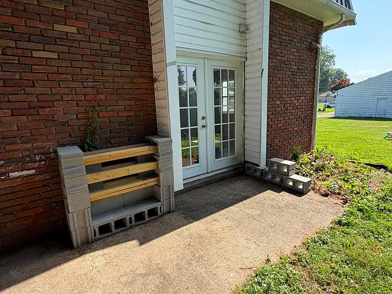 1805 Adams Ln #1 — Photo 9
