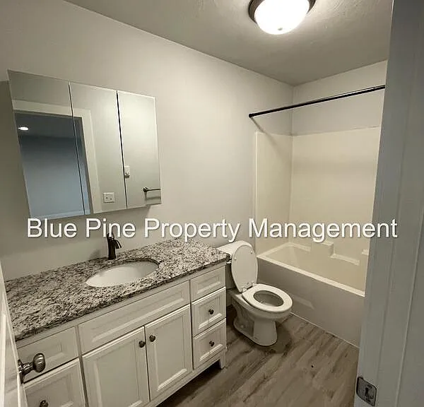 170 Opal Ct #2 — Photo 6