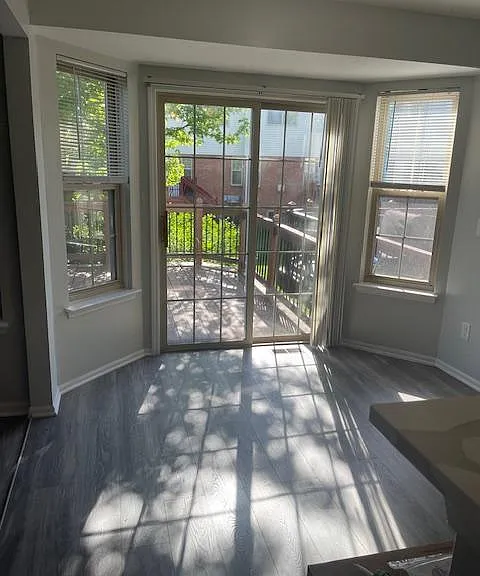 8806 Prairie Ct — Photo 32