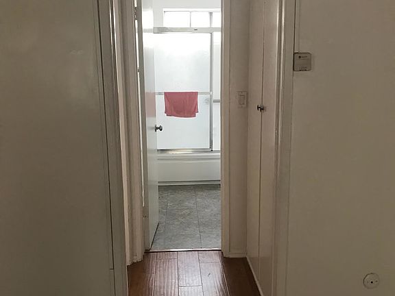 3rd image of 1235 Boynton St #1X1
