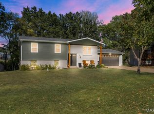 9 Randy Ct, Saint Peters, MO 63376