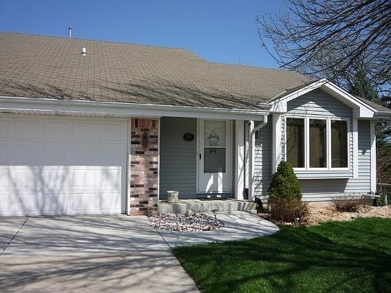 2nd image of 614 Brasted Pl