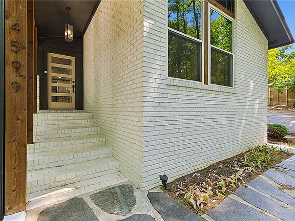 2nd image of 4599 Somerset Rd SW