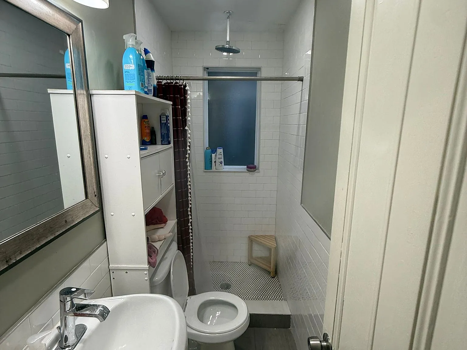 3 bed, 1350 sqft, $3,600 — Photo 4