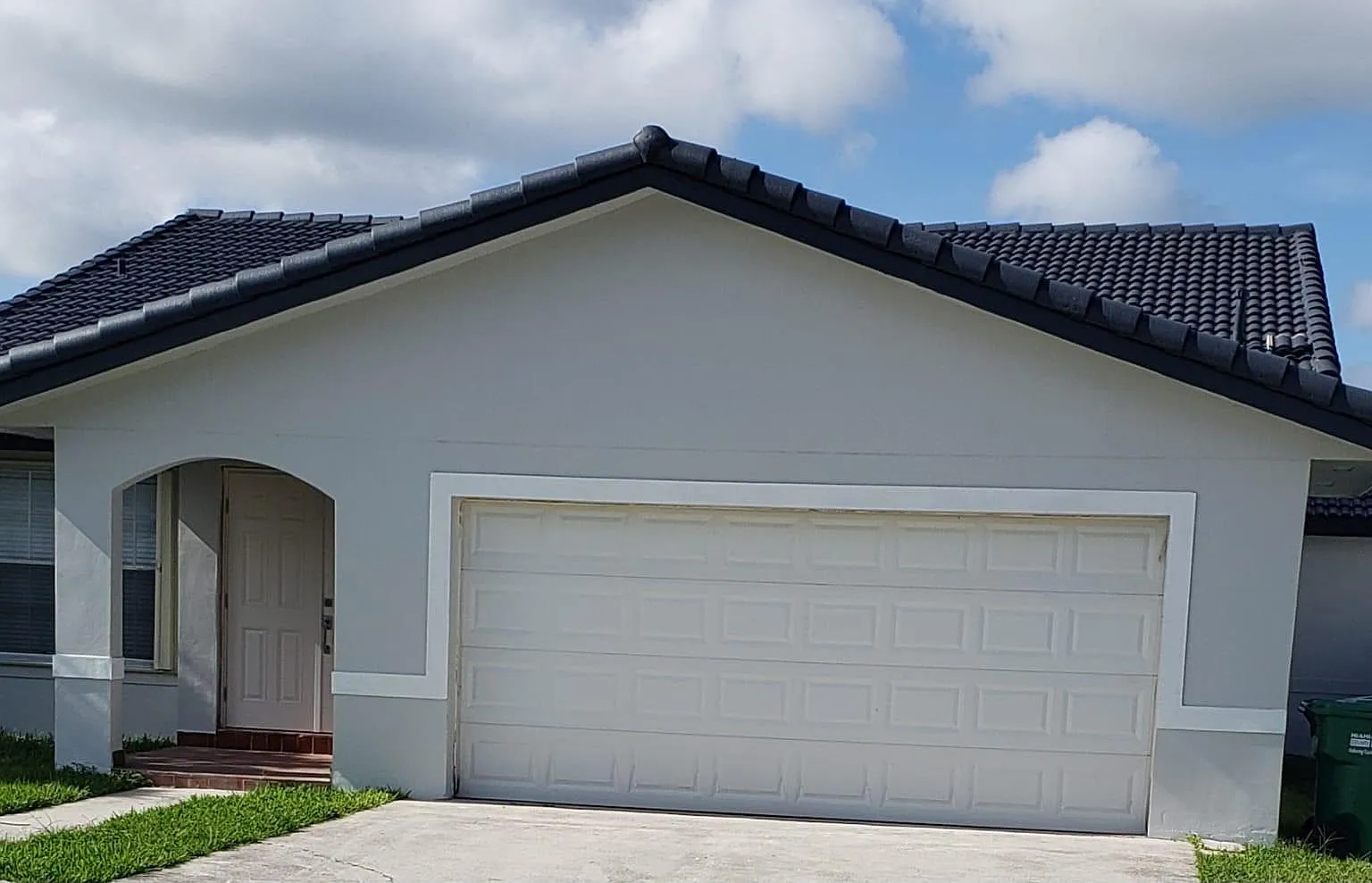 3 bed, 1795 sqft, $3,700 — Photo 2