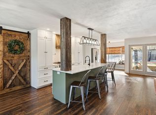 1306 Stony Brook Ln, Garland, TX 75043