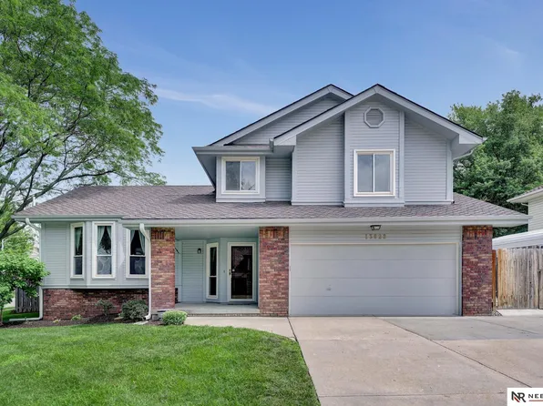 13922 Edna St, Omaha, NE 68138