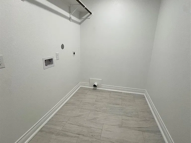 12869 Andromeda Ct — Photo 20