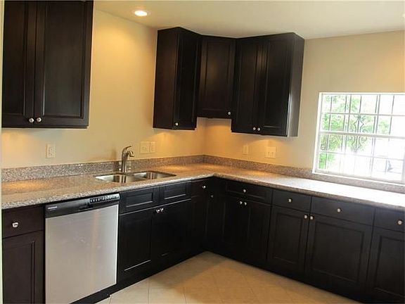 4th image of 3630 Kent Dr