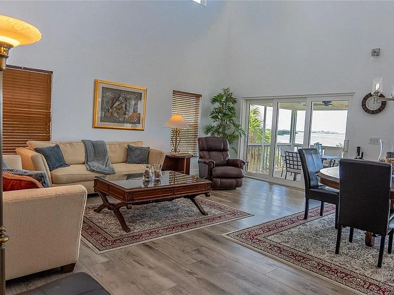 2424 Bay Dr #2424/2426 — Photo 17