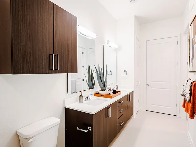 Main Street Lofts — Photo 13