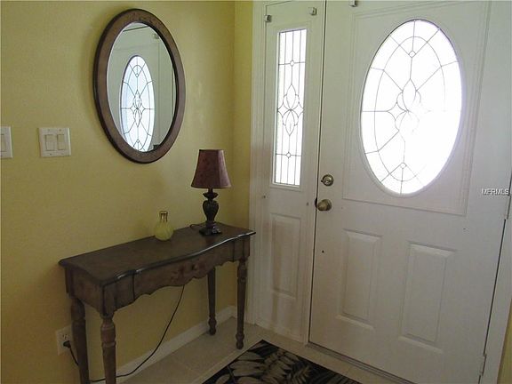 4th image of 3927 Manor Oaks Ct