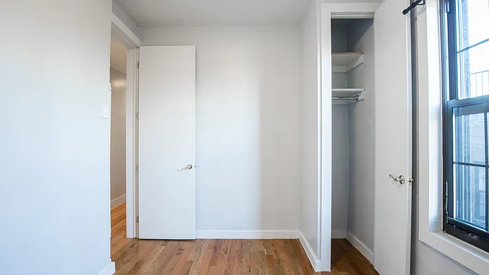 Rented by Nooklyn NYC LLC | media 11