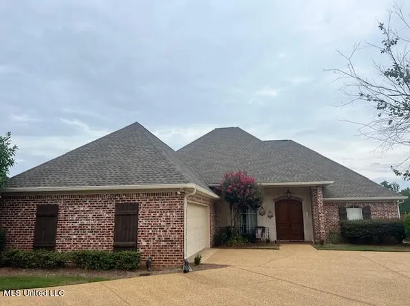 300 Cornerstone Dr, Brandon, MS 39042