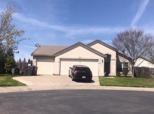 8815 Kestrel Ct, Elk Grove, CA