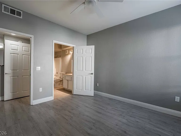 10001 Peace Way #1276 — Photo 11