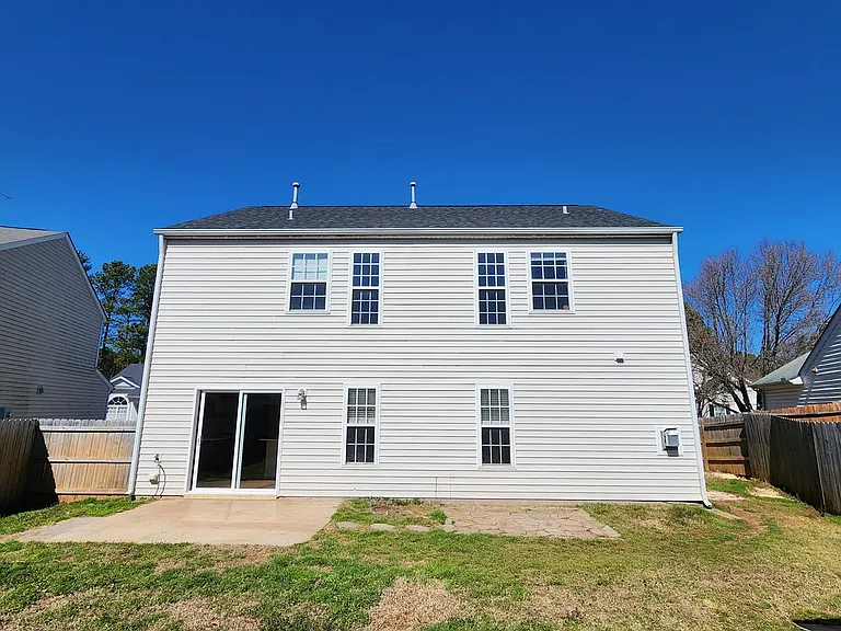 2826 Bombay Dr — Photo 23